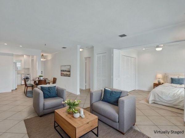2311 NE 36th Street, Unit 2f, Lighthouse Point, FL 33064