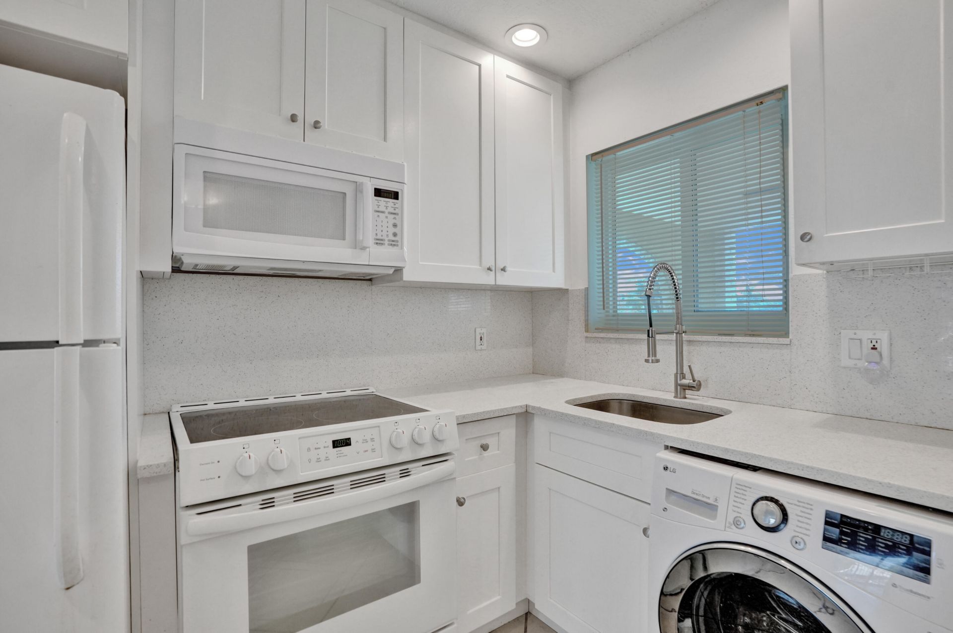 2311 NE 36th Street, Unit 2f, Lighthouse Point, FL 33064 Photo