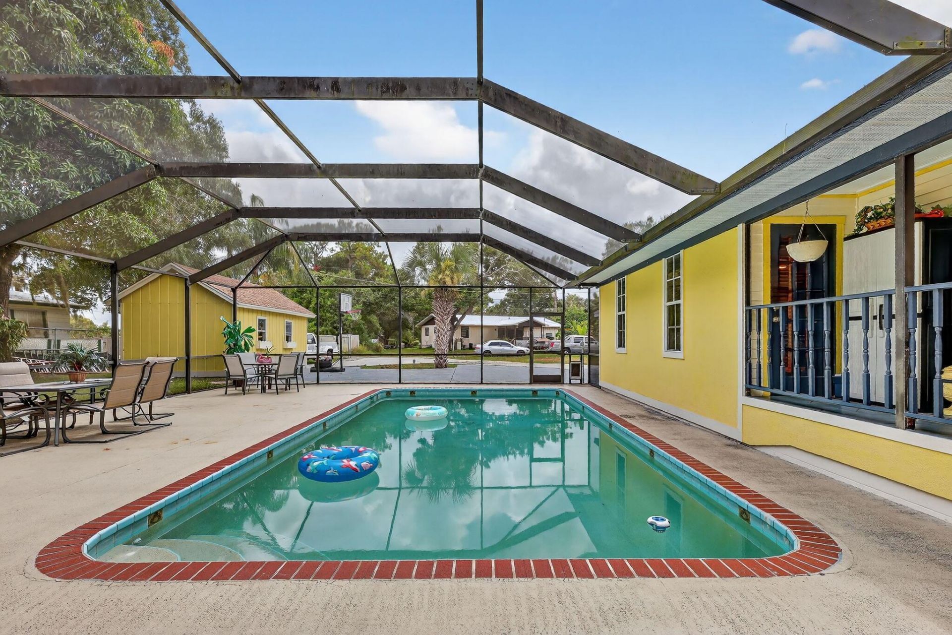 600 Gopher Hill Road, Fort Pierce, FL 34982 Photo