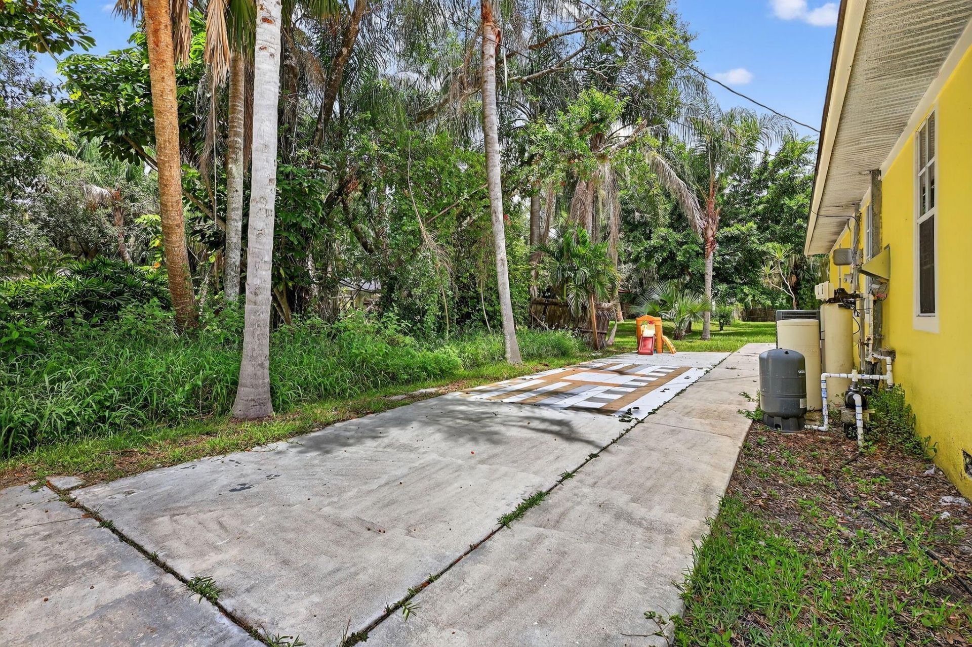 600 Gopher Hill Road, Fort Pierce, FL 34982 Photo