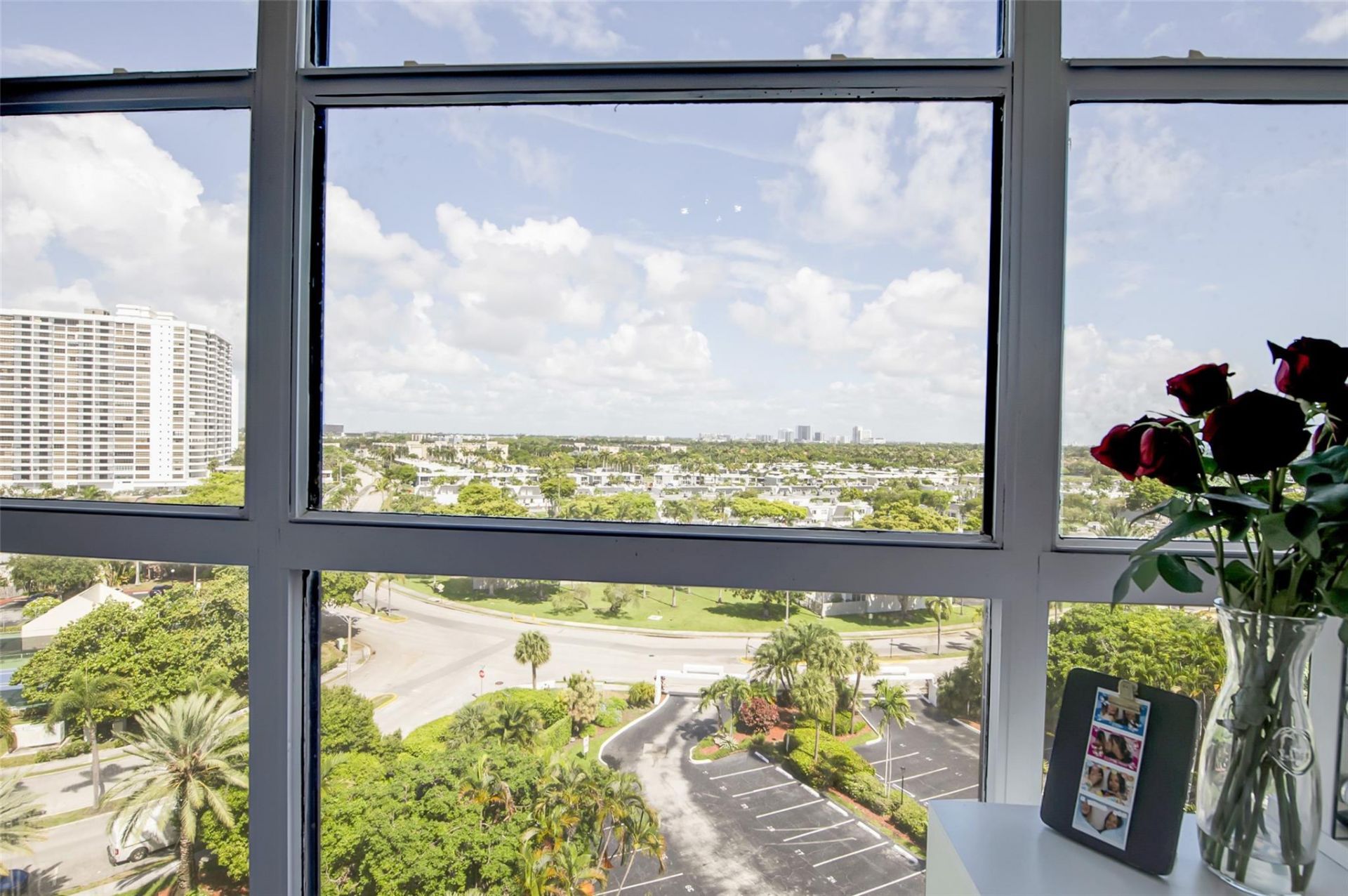 600 Parkview Drive, Unit 1029, Hallandale Beach, FL 33009 Photo