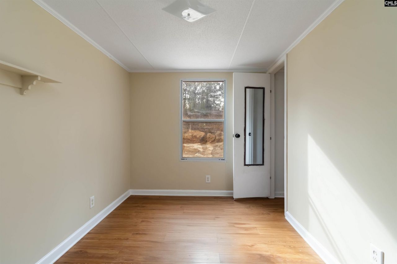 625 Arabian Drive Photo 16