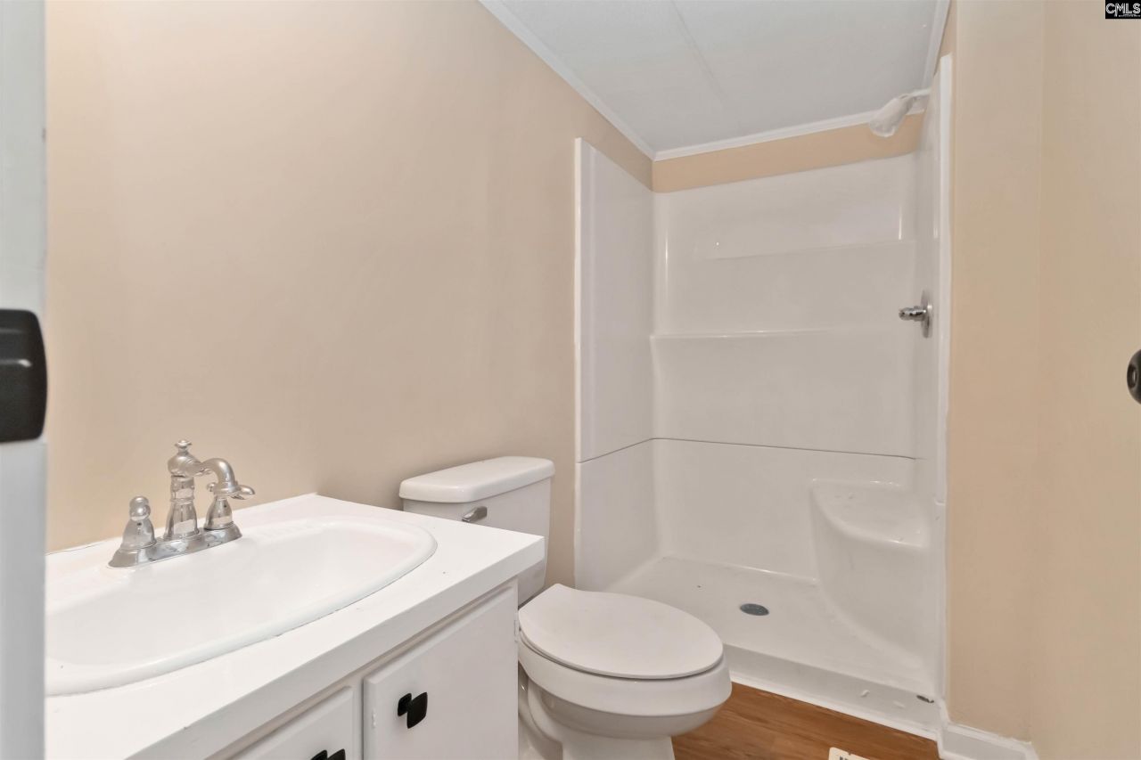 625 Arabian Drive Photo 5