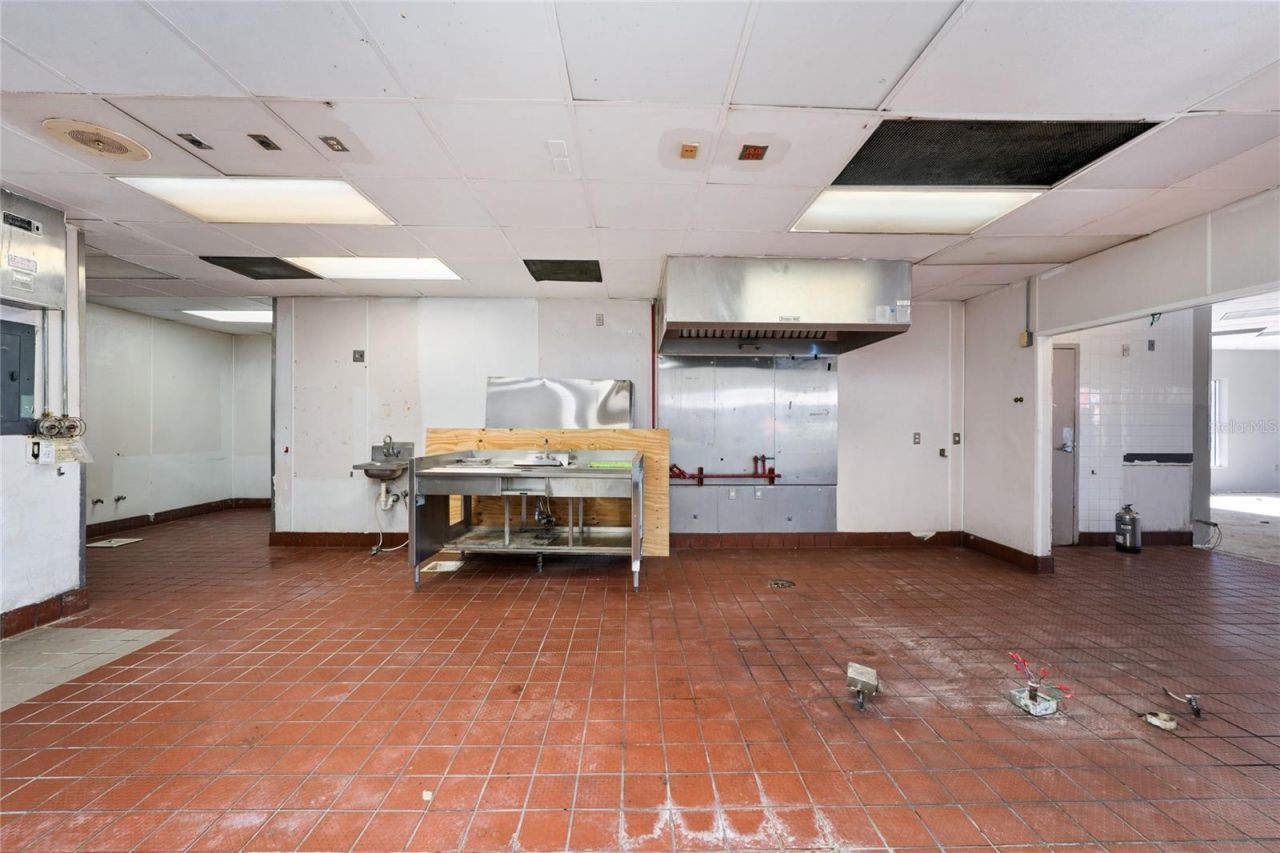 7155 S Orange Blossom Trail, Orlando, FL 32809 Photo