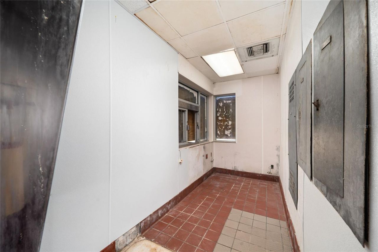 7155 S Orange Blossom Trail, Orlando, FL 32809 Photo