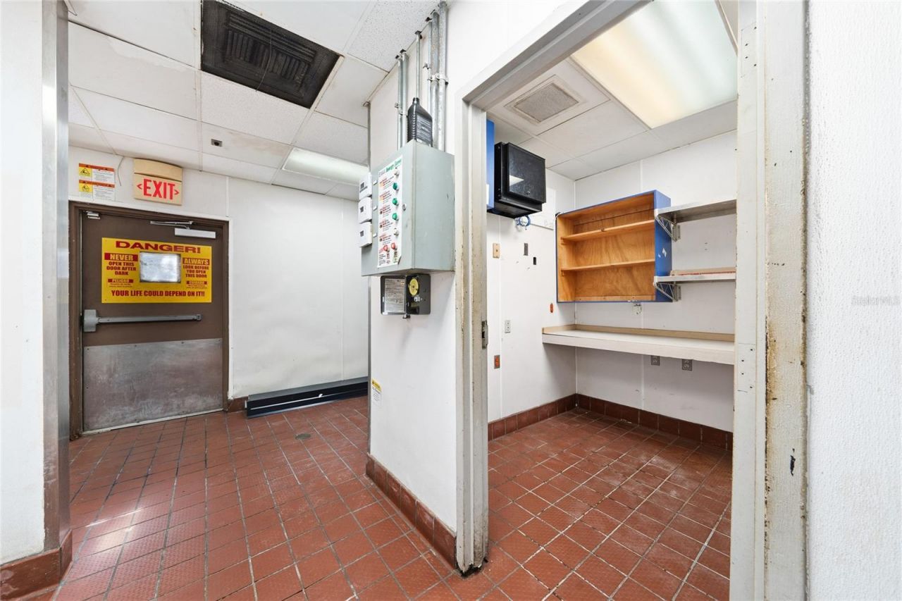 7155 S Orange Blossom Trail, Orlando, FL 32809 Photo