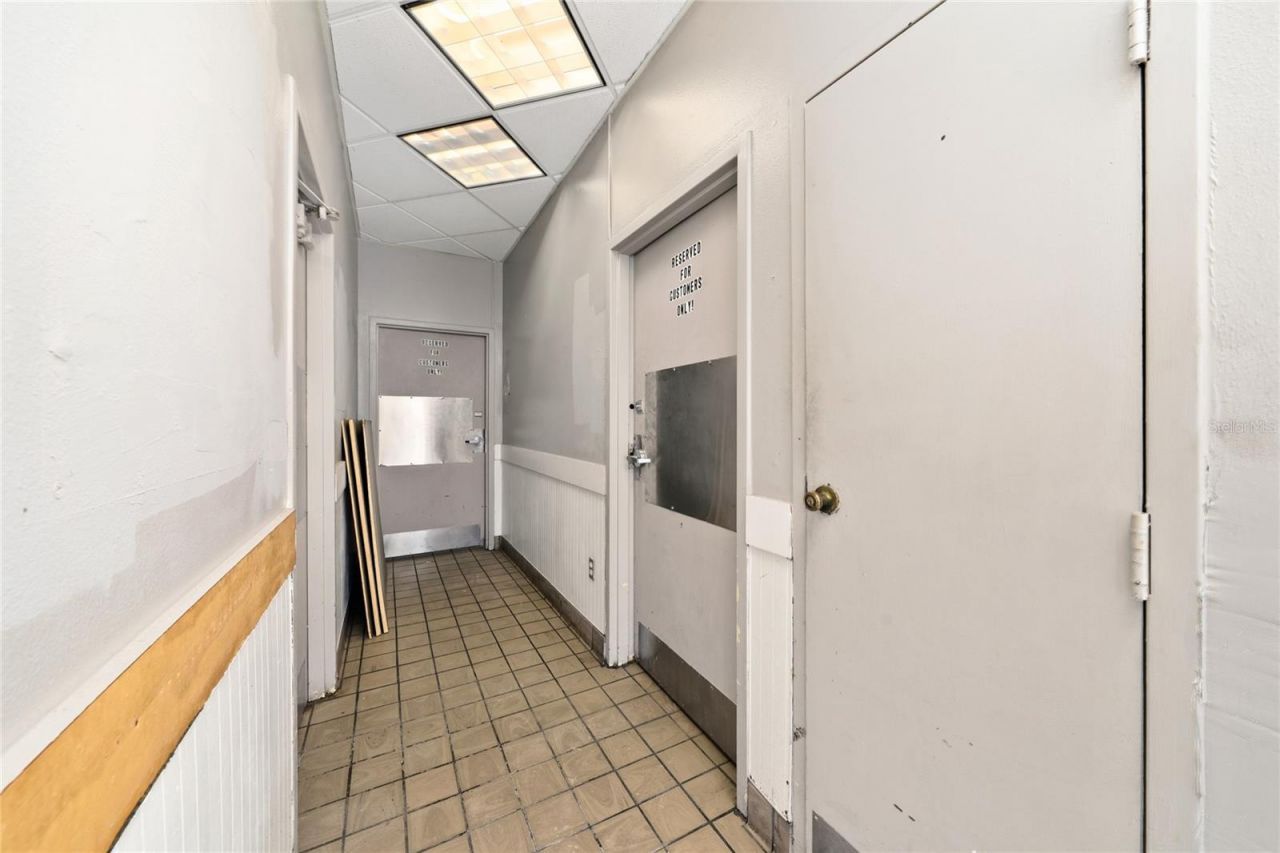 7155 S Orange Blossom Trail, Orlando, FL 32809 Photo