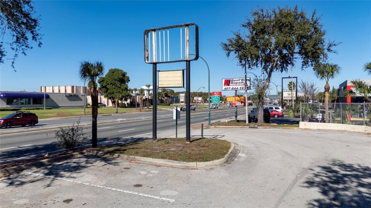 7155 S Orange Blossom Trail, Orlando, FL 32809 Photo