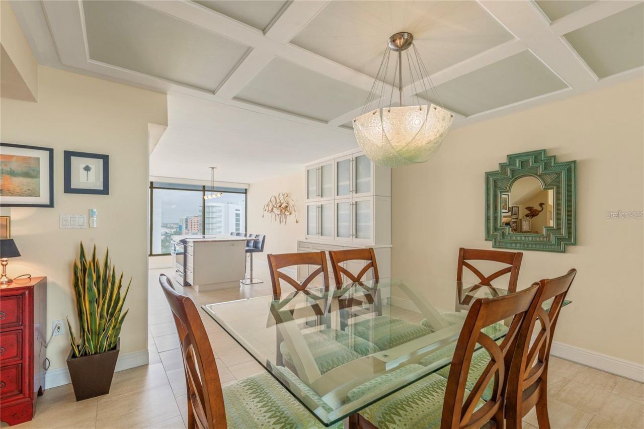 440 S Gulfview Boulevard, Unit 1705, Clearwater Beach, FL 33767 Photo