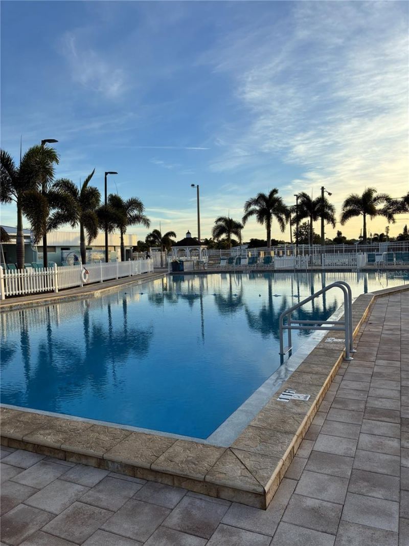 4981 Pebble Beach Avenue, Sarasota, FL 34234 Photo