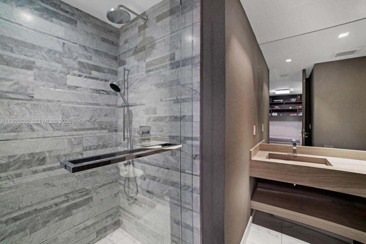 10201 Collins Ave , Unit 807, Bal Harbour, FL 33154 Photo