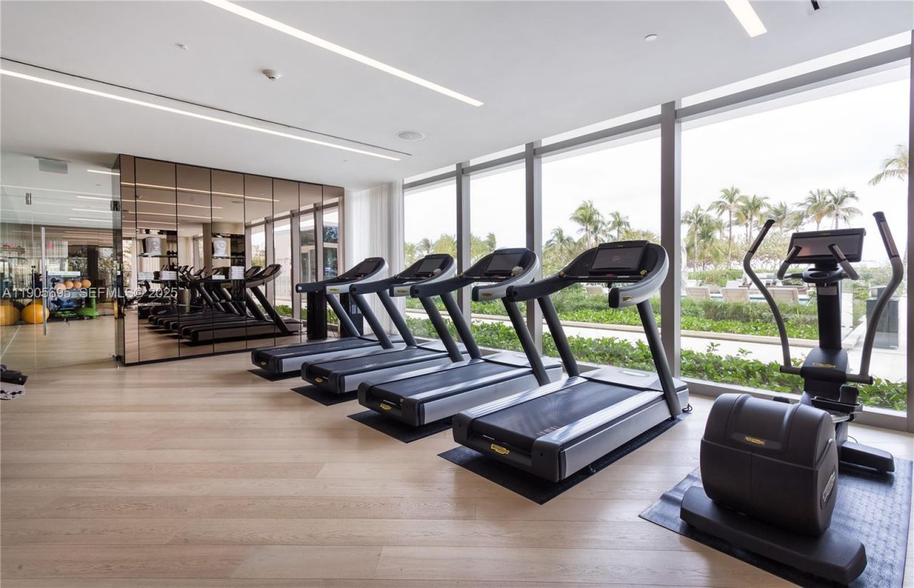 10201 Collins Ave , Unit 807, Bal Harbour, FL 33154 Photo