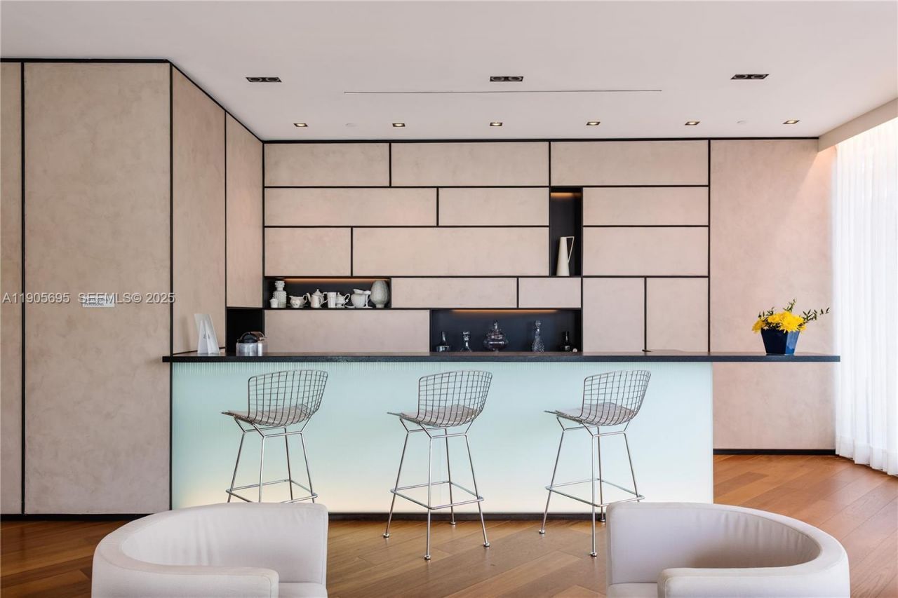 10201 Collins Ave , Unit 807, Bal Harbour, FL 33154 Photo