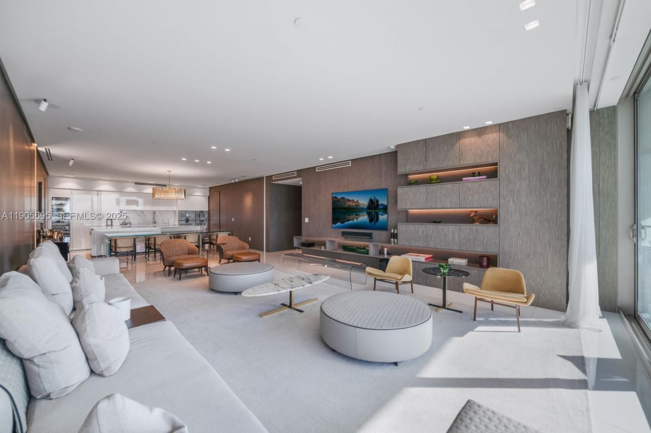 10201 Collins Ave , Unit 807, Bal Harbour, FL 33154 Photo