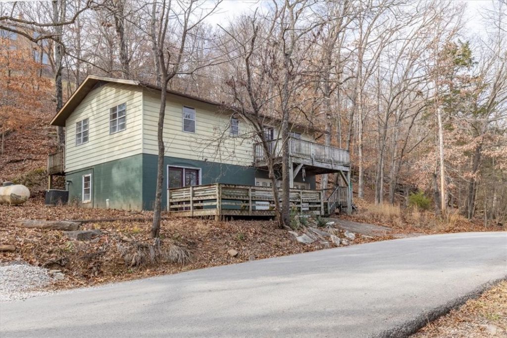 11579 Hickory Drive, Garfield, AR 72732 Main Photo