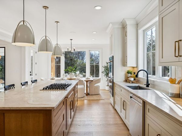 671 Baker Rd, Columbia, TN 38401