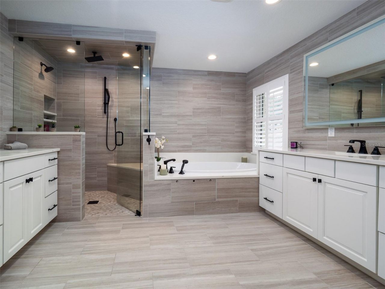 9710 NW 160th Avenue, Morriston, FL 32668 Photo