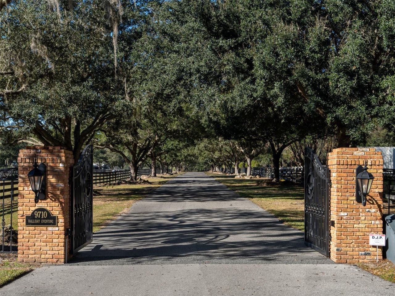 9710 NW 160th Avenue, Morriston, FL 32668 Photo