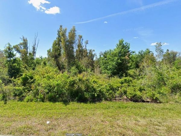 6946 MANNIZ ROAD, PORT CHARLOTTE, FL 33981