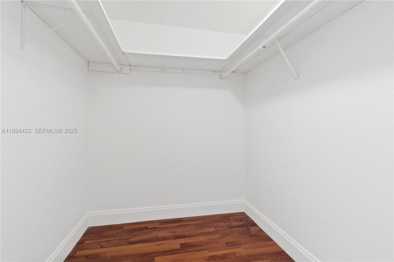 6770 Indian Creek Dr , Unit 11B, Miami Beach, FL 33141 Photo