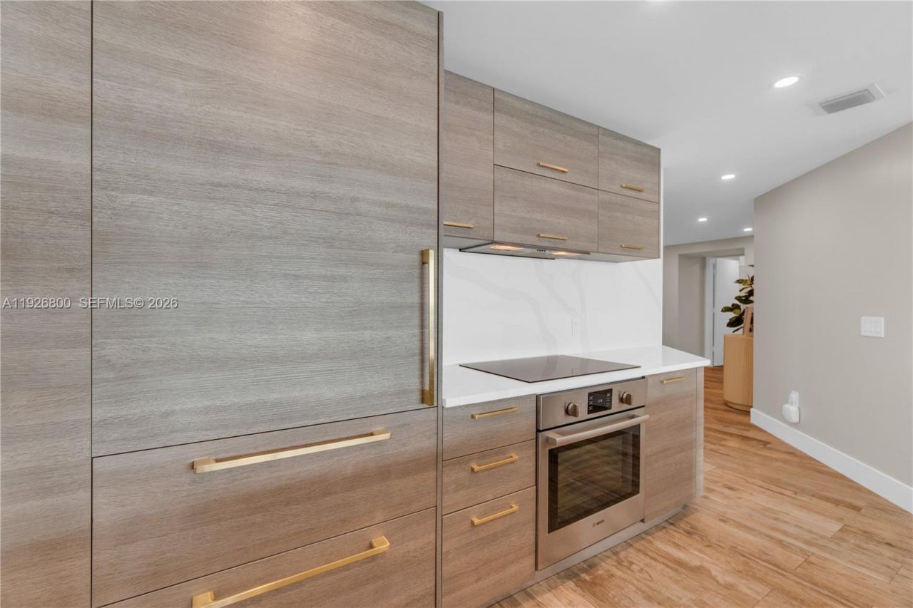 650 NE 32nd St, Unit 2901, Miami, FL 33137 Photo