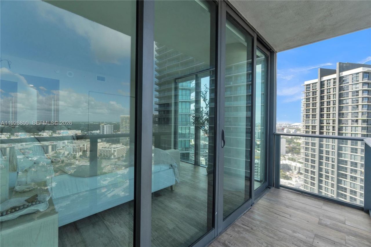 650 NE 32nd St, Unit 2901, Miami, FL 33137 Photo