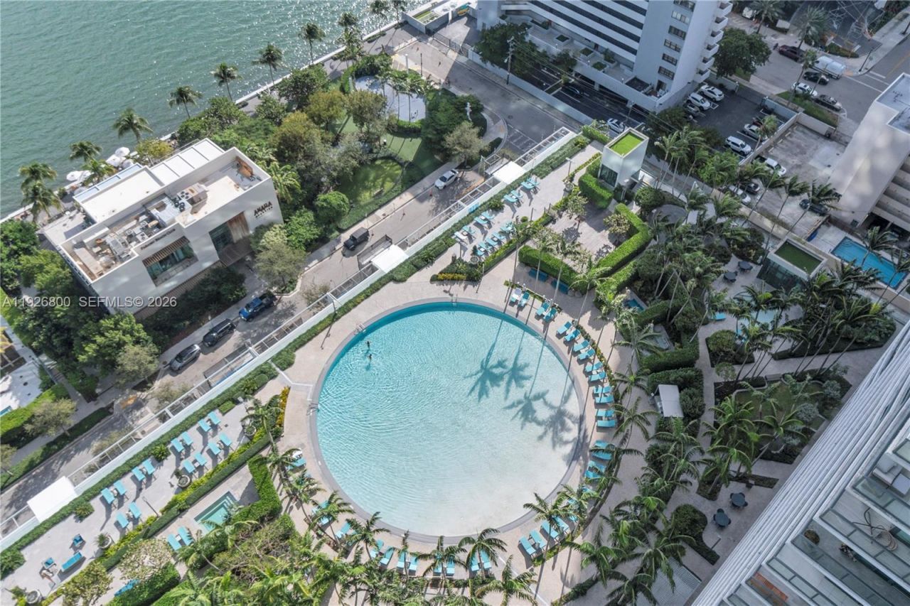 650 NE 32nd St, Unit 2901, Miami, FL 33137 Photo