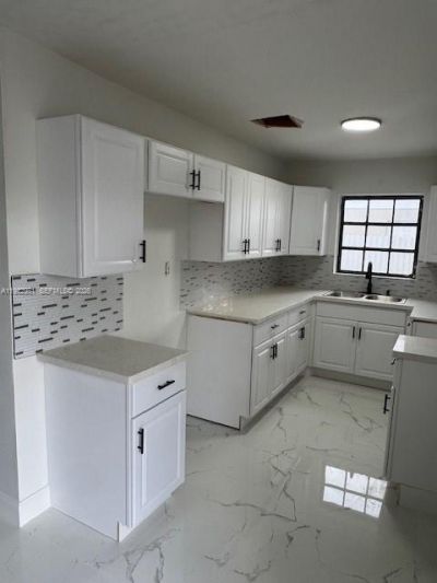 3230 NW 211th St, Miami Gardens, FL 33056 Photo