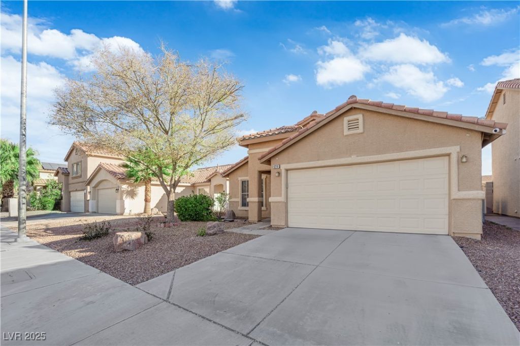 6216 Autumn Creek Drive, Las Vegas, NV 89130 Main Photo