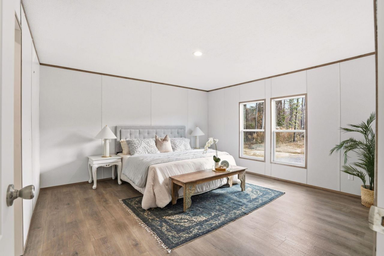 230 Carolina Drive Photo 14