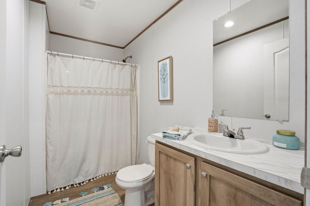 230 Carolina Drive Photo 21