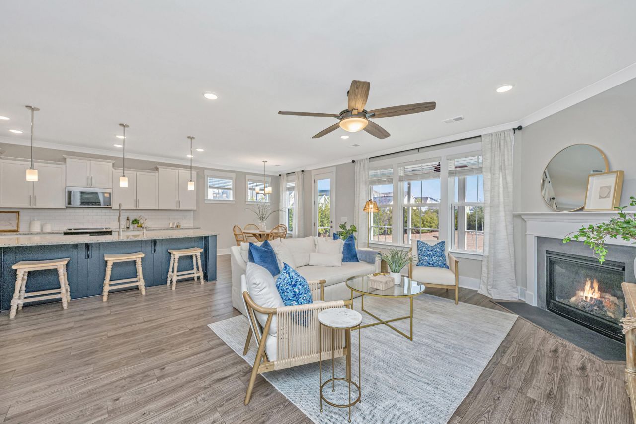 168 Clearblue Loop Photo 12