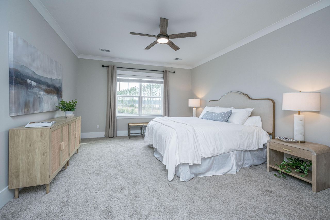 168 Clearblue Loop Photo 16