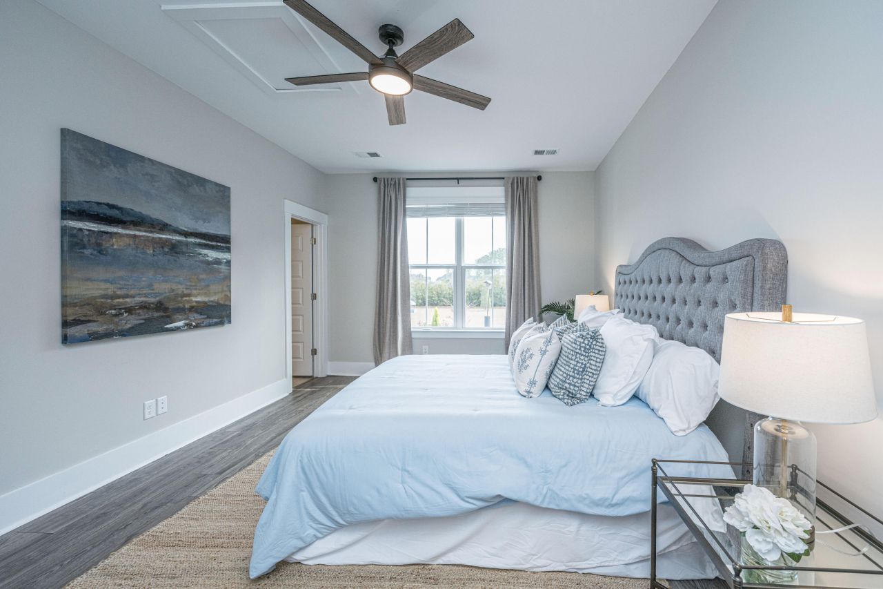 168 Clearblue Loop Photo 31