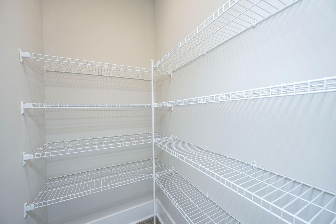 168 Clearblue Loop Photo 39