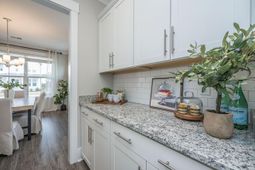 168 Clearblue Loop photo 4