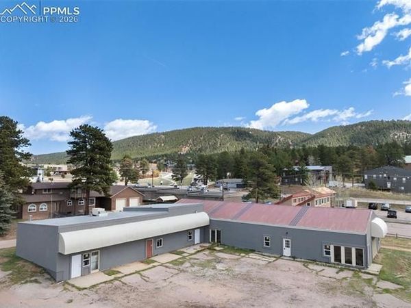 530 Chester Avenue, Woodland Park, CO 80863
