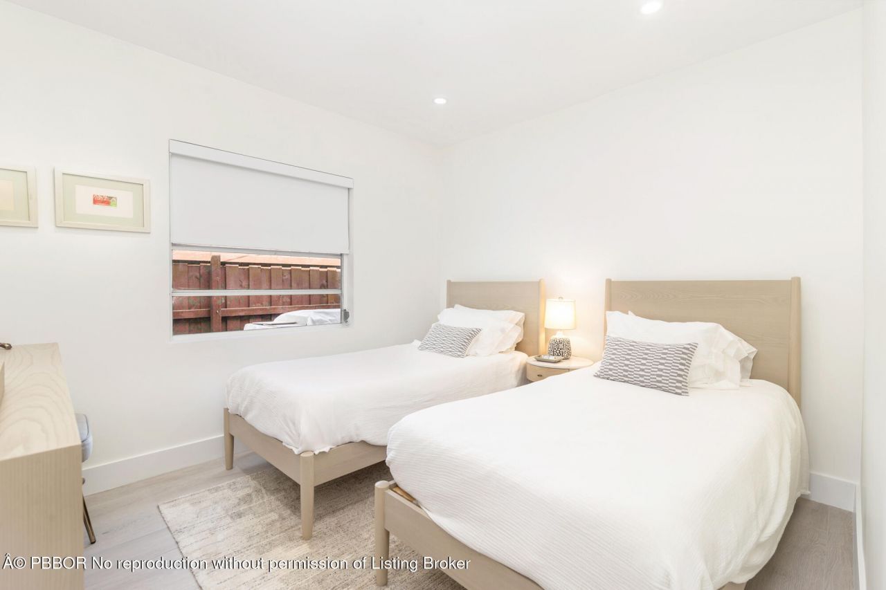 439 28th Street, West Palm Beach, FL 33407 Photo