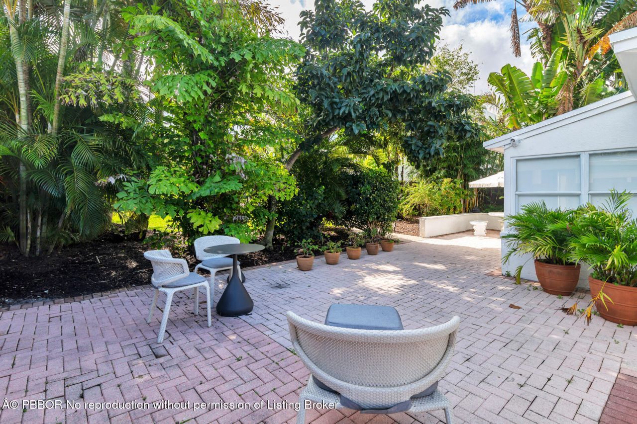 439 28th Street, West Palm Beach, FL 33407 Photo