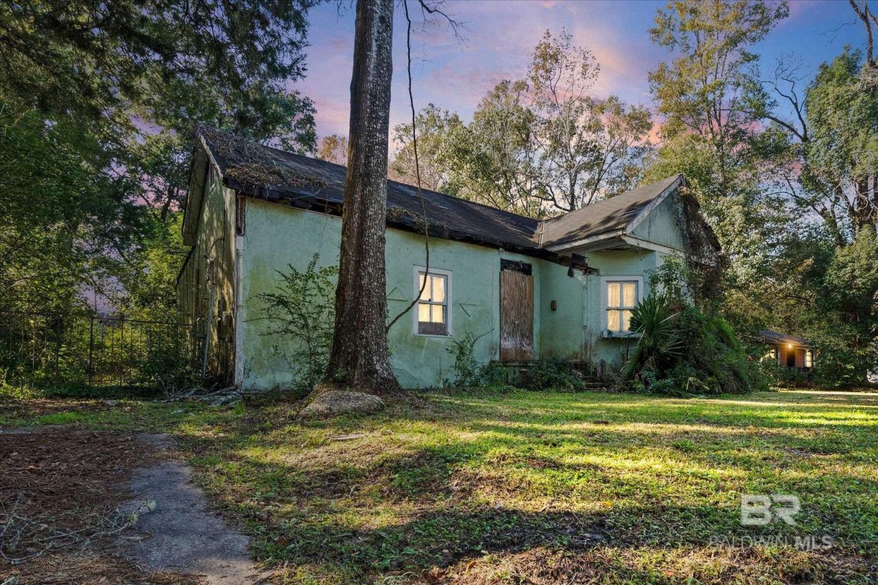 1201 W Turner Road, Prichard, AL 36610 Main Photo