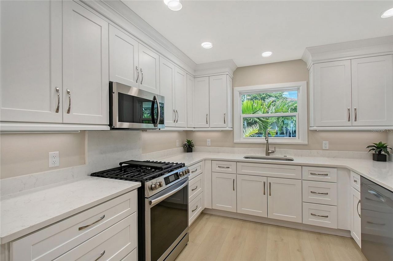 444 S Polk Drive, Sarasota, FL 34236 Photo