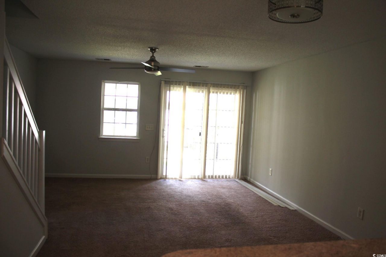 1256 Shoebridge Dr. Photo 4