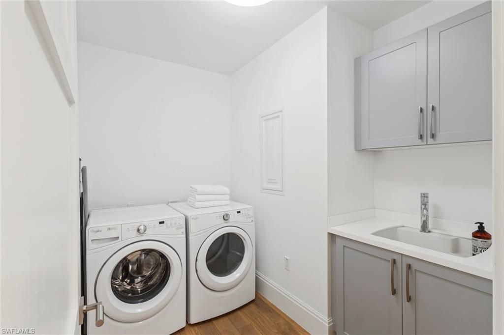 1135 3rd Ave S, Unit 302, Naples, FL 34102 Photo