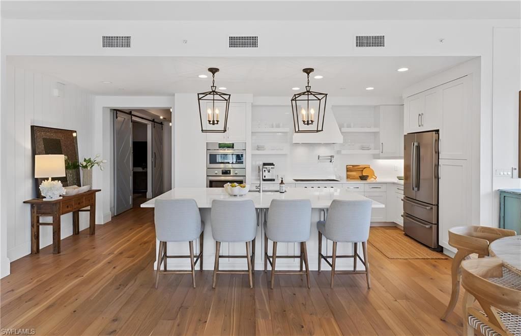 1135 3rd Ave S, Unit 302, Naples, FL 34102 Photo