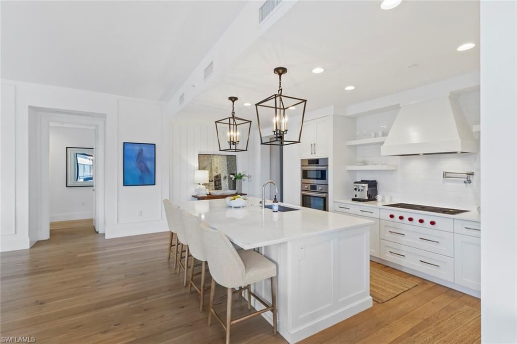 1135 3rd Ave S, Unit 302, Naples, FL 34102 Photo