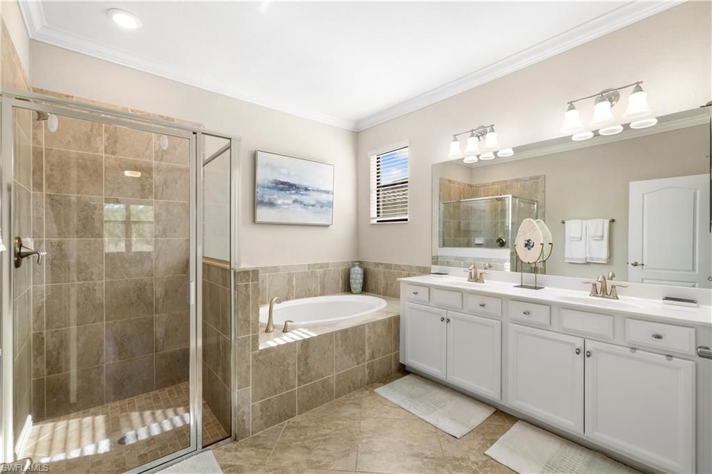 4698 Abaca Cir, Naples, FL 34119 Photo