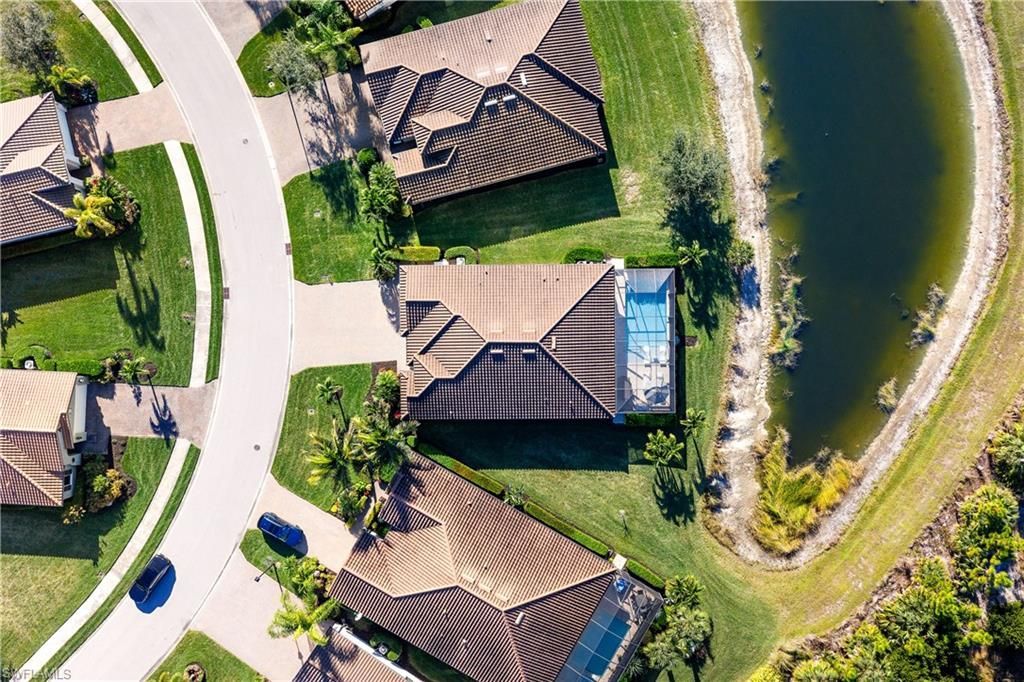 4698 Abaca Cir, Naples, FL 34119 Photo