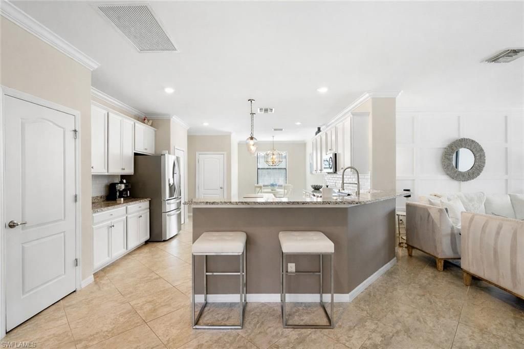 4698 Abaca Cir, Naples, FL 34119 Photo