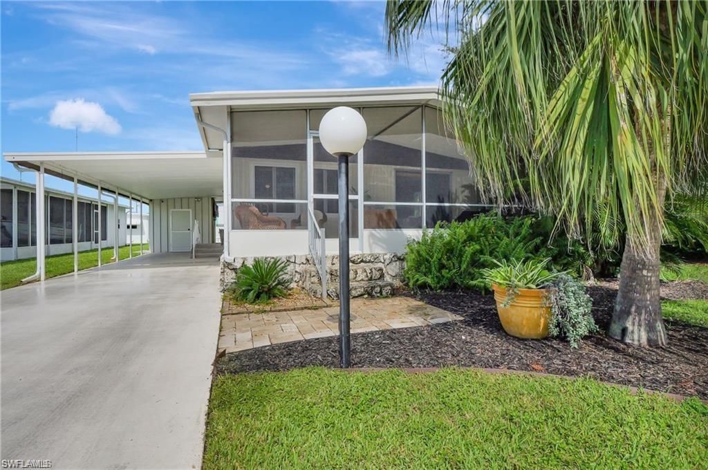193 Carissa Ln, Unit 89, Naples, FL 34114 Photo
