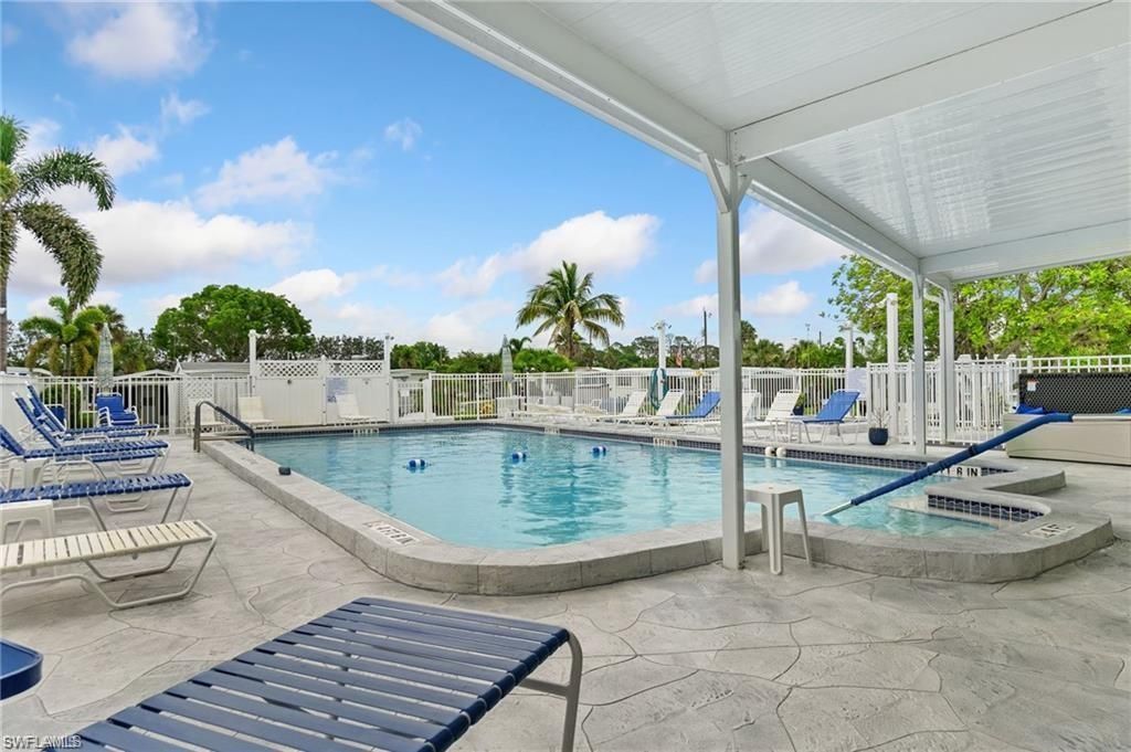 193 Carissa Ln, Unit 89, Naples, FL 34114 Photo